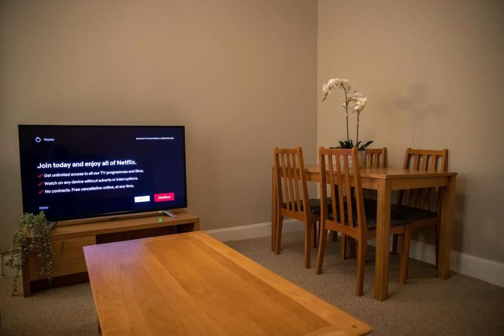 City Centre Apartment Ίνβερνες Εξωτερικό φωτογραφία