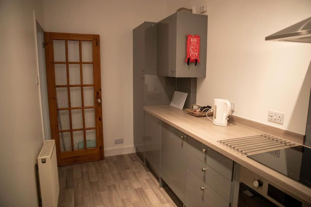 City Centre Apartment Ίνβερνες Εξωτερικό φωτογραφία
